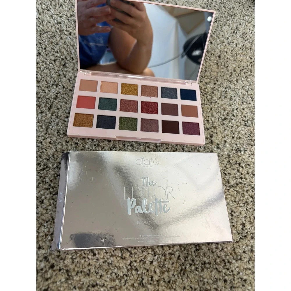 Ciate Eyeshadow Palette The Editor Palette New England 18-Pan Eyeshadow NIB